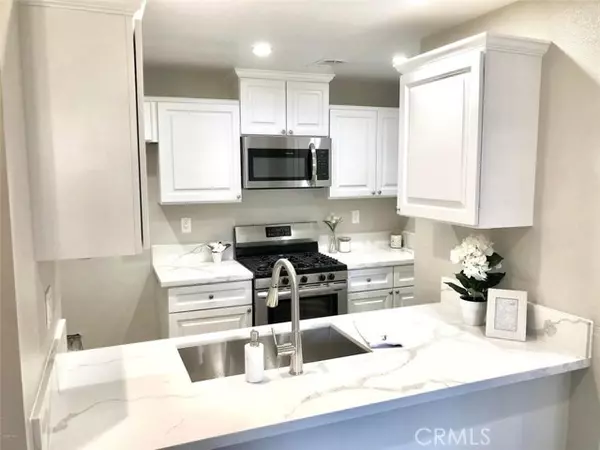 2387 Archwood Lane #190, Simi Valley, CA 93063