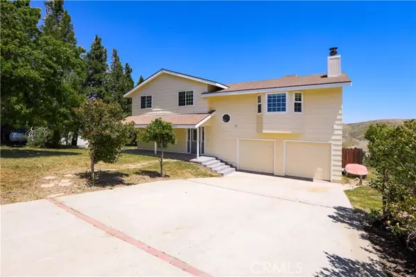 14647 Flintstone Drive, Lake Hughes, CA 93532