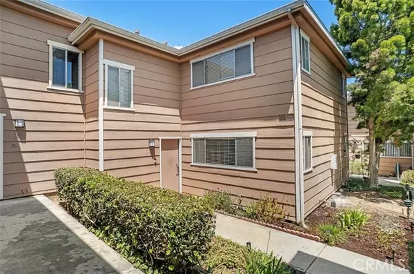 610 W Lambert Road #60, La Habra, CA 90631