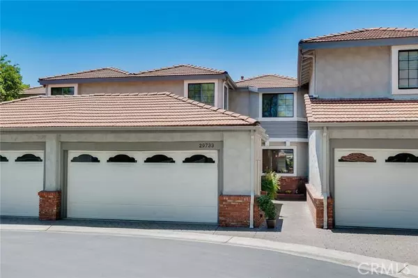 29733 Strawberry Hill Drive, Agoura Hills, CA 91301