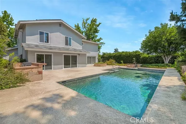 22448 Liberty Bell Road, Calabasas, CA 91302