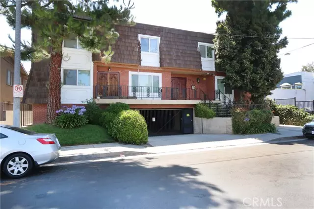 Studio City (los Angeles), CA 91604,4216 Ethel Avenue #9