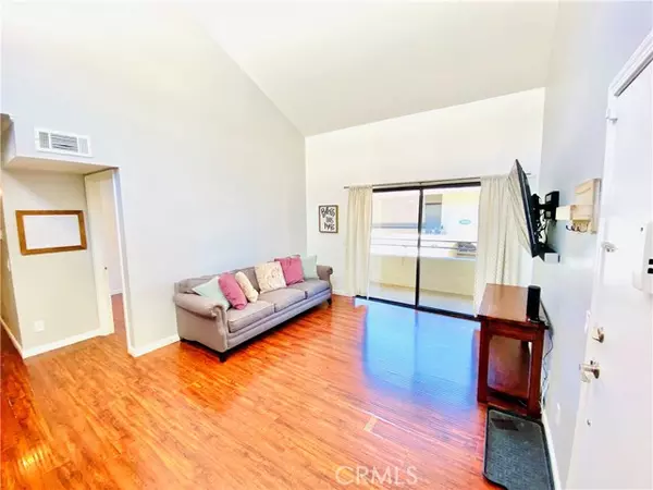 18804 Mandan Street #816, Canyon Country (santa Clarita), CA 91351