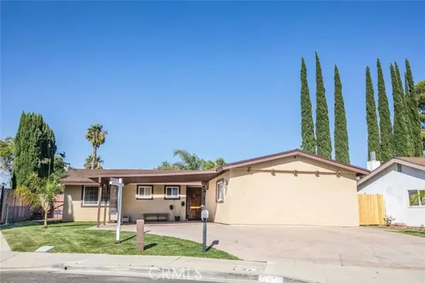 26118 Oakflat Court, Newhall (santa Clarita), CA 91321