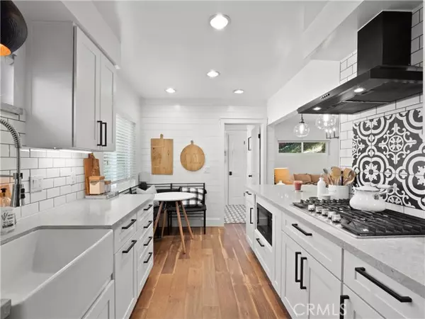 23420 Happy Valley Drive, Newhall (santa Clarita), CA 91321