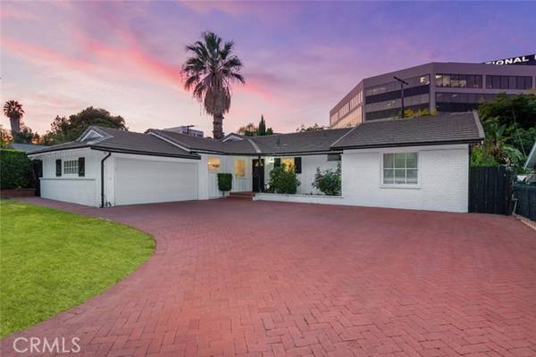 16141 Dickens Street, Encino (los Angeles), CA 91436