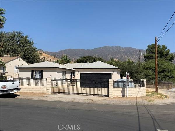 13800 Dronfield Place, Sylmar (los Angeles), CA 91342