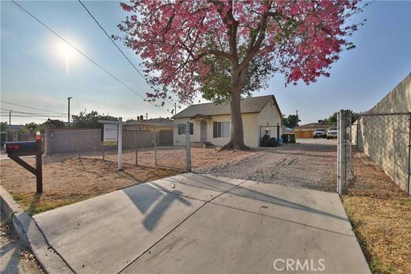 15445 Monte Street, Sylmar (los Angeles), CA 91342