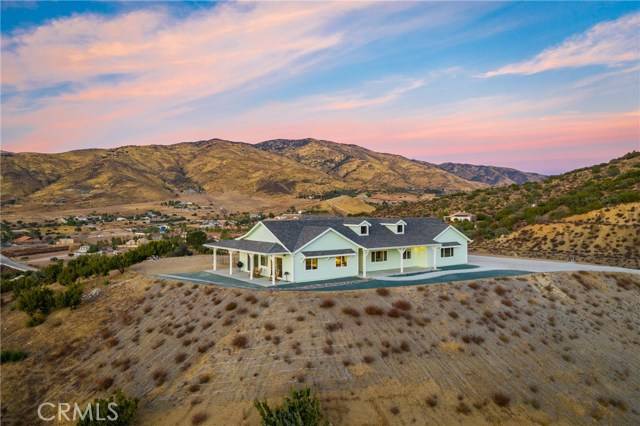 35101 Penman Road, Agua Dulce, CA 91390