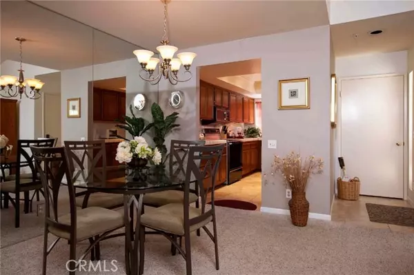 605 E Amado Road #604, Palm Springs, CA 92262