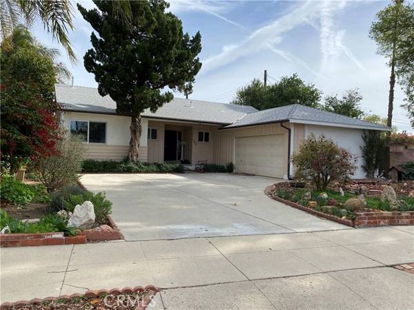 10418 Gothic Avenue, Granada Hills (los Angeles), CA 91344