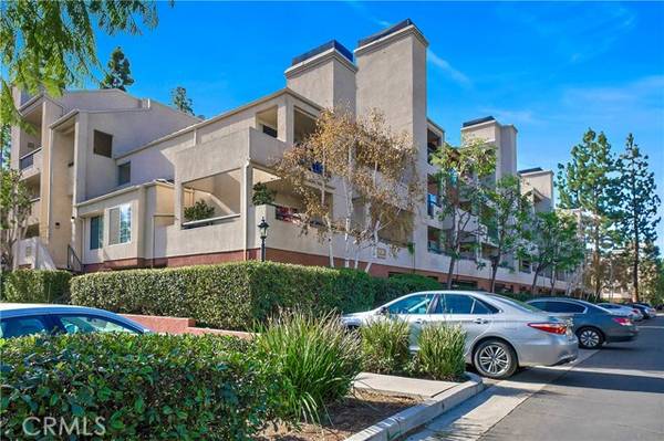 5530 Owensmouth Avenue #131, Woodland Hills (los Angeles), CA 91367