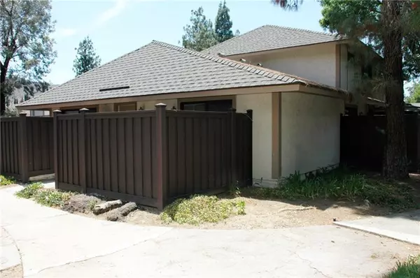 28917 Oakpath Drive, Agoura Hills, CA 91301