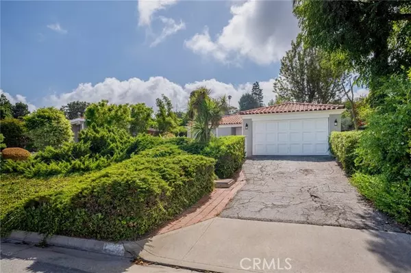 1556 Granvia Altamira, Palos Verdes Estates, CA 90274