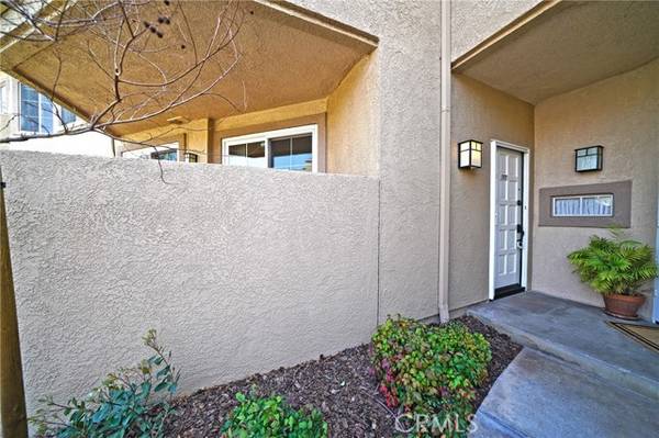 23811 Del Monte Drive #117, Valencia (santa Clarita), CA 91355