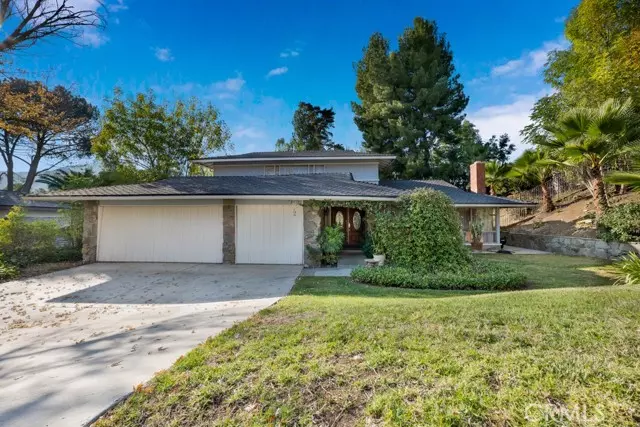 Agoura Hills, CA 91301,4115 Patrick Henry Place