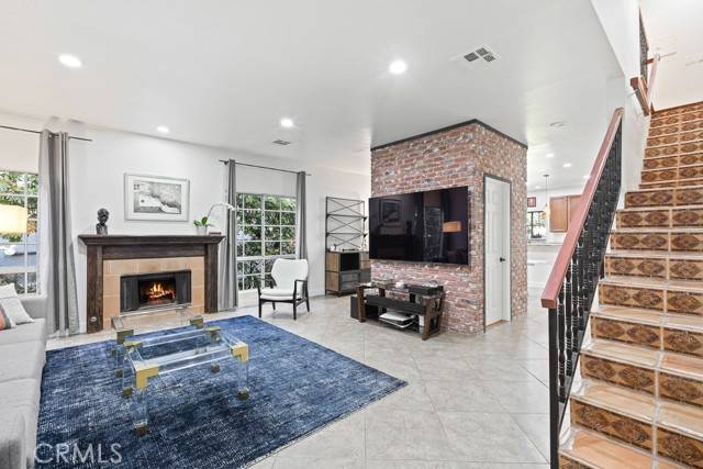 4444 Moorpark Way #201, Toluca Lake (los Angeles), CA 91602