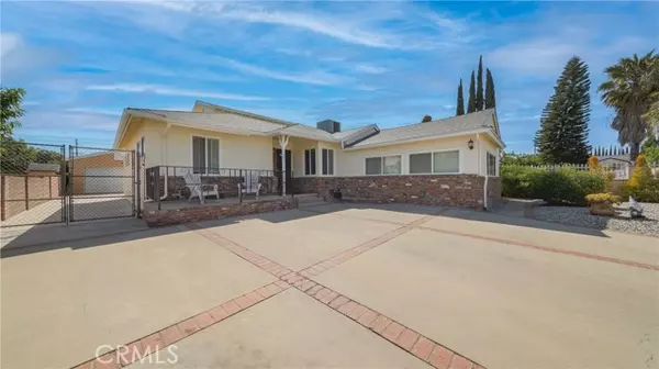 San Fernando, CA 91345,10847 Vena Avenue