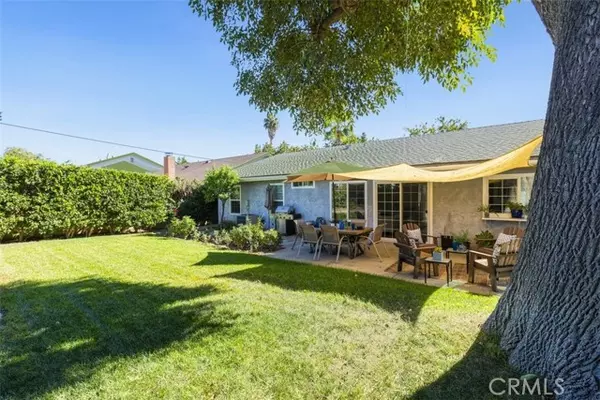 22671 Stagg Street, West Hills (los Angeles), CA 91304