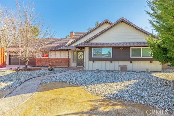 43818 Halcom Avenue, Lancaster, CA 93536