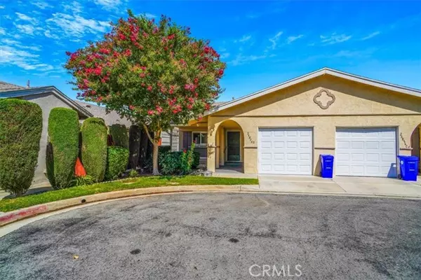 26836 Avenue Of The Oaks #D, Newhall (santa Clarita), CA 91321