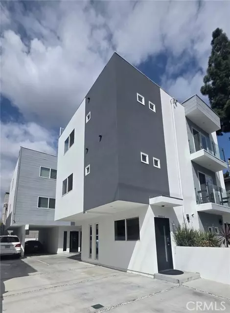 Los Angeles, CA 91406,6845 Haskell Avenue