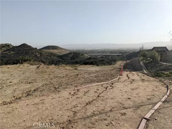 60 COYA Trail, Chatsworth (los Angeles), CA 91311