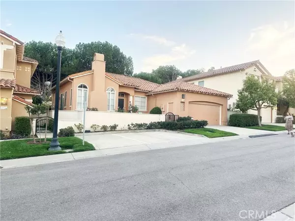 1174 Corte Riviera, Camarillo, CA 93010