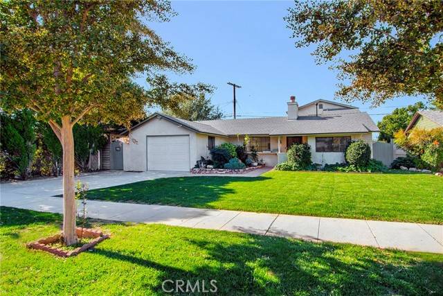 8131 Bianca Avenue, Northridge (los Angeles), CA 91325