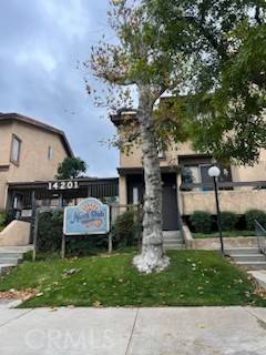 14201 Foothill Boulevard #28, Sylmar (los Angeles), CA 91342