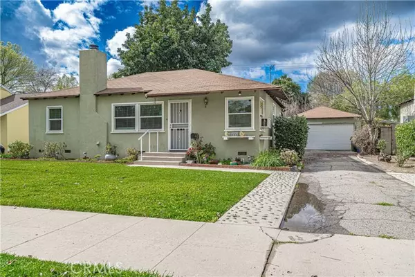 6859 Encino Avenue, Van Nuys (los Angeles), CA 91406