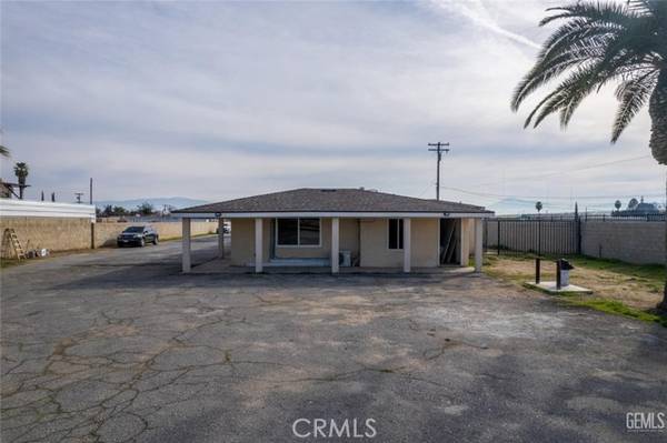 516 S Union Avenue, Bakersfield, CA 93307