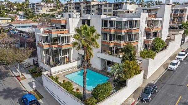 2525 E 19th Street #24, Signal Hill, CA 90755