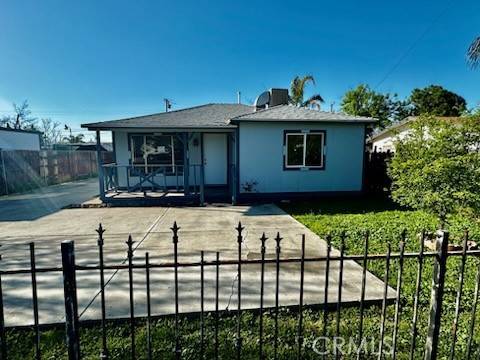 2707 Center Street, Bakersfield, CA 93306