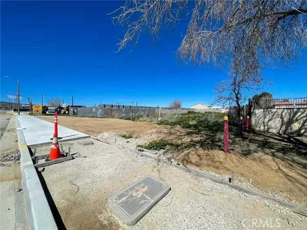 Palmdale, CA 93550,0 Avenue R