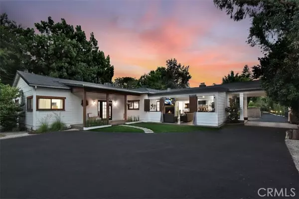 Toluca Lake (los Angeles), CA 91602,10453 Sarah Street