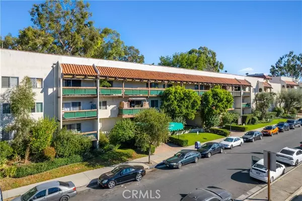 5460 White Oak Avenue #G106, Encino (los Angeles), CA 91316