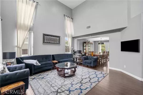 Canyon Country (santa Clarita), CA 91387,26426 Cardinal Drive