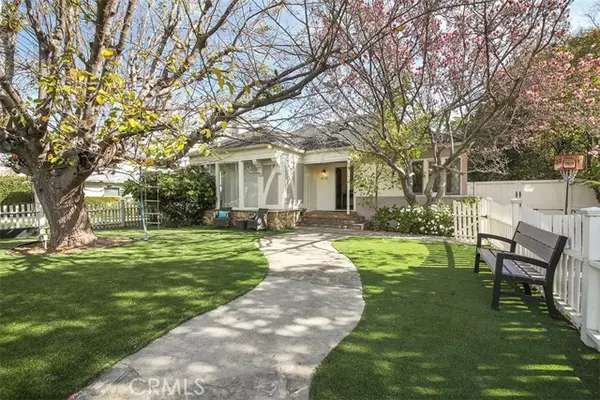 4712 Burnet Avenue, Sherman Oaks, CA 91403