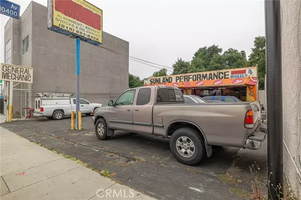 Sunland (los Angeles), CA 91040,8431 Foothill Boulevard