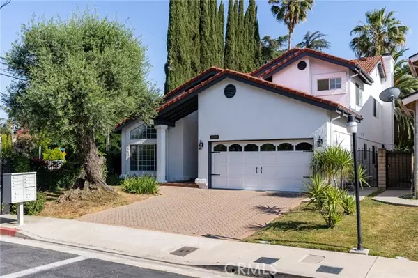 19300 Yolie Lane, Tarzana (los Angeles), CA 91356