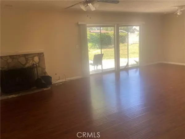 Porter Ranch (los Angeles), CA 91326,18547 Clymer Street