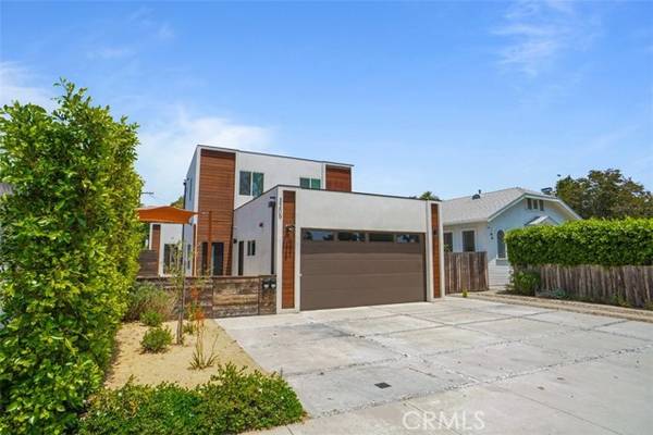 3209 Larga Avenue, Los Angeles, CA 90039