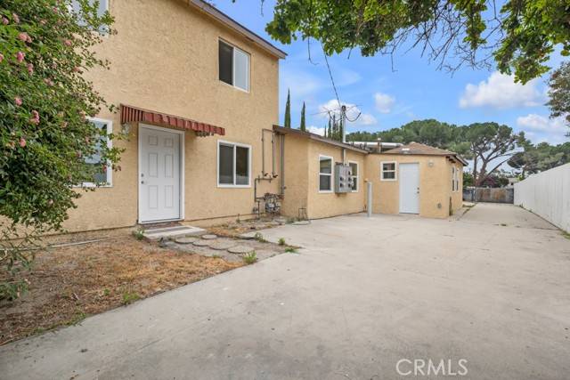 10709 Sherman Place, Sun Valley (los Angeles), CA 91352