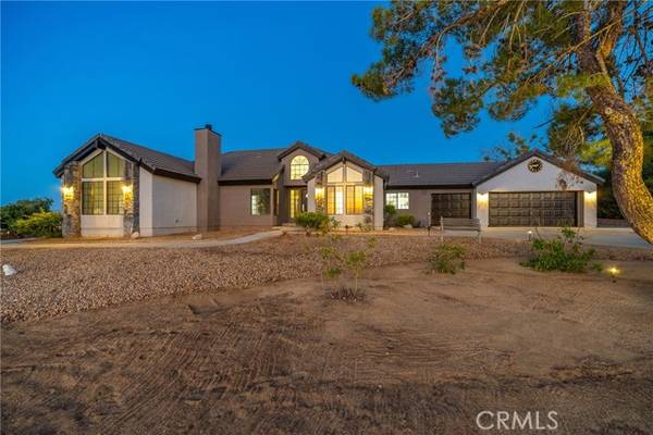 31920 Crystalaire Drive, Llano, CA 93544