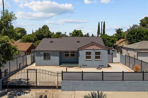 8017 Noble Avenue, Panorama City (los Angeles), CA 91402