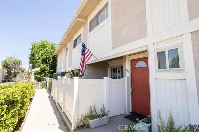 Chatsworth (los Angeles), CA 91311,10159 De Soto Avenue #203