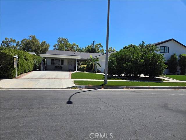 24224 Welby Way, West Hills (los Angeles), CA 91307