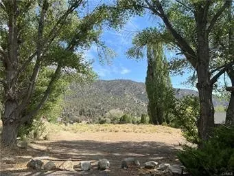 2608 Beechwood Way, Pine Mtn Club, CA 93222