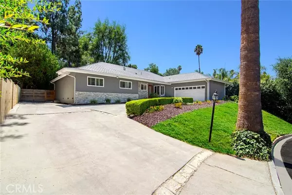 19610 Linnet Street, Tarzana (los Angeles), CA 91356